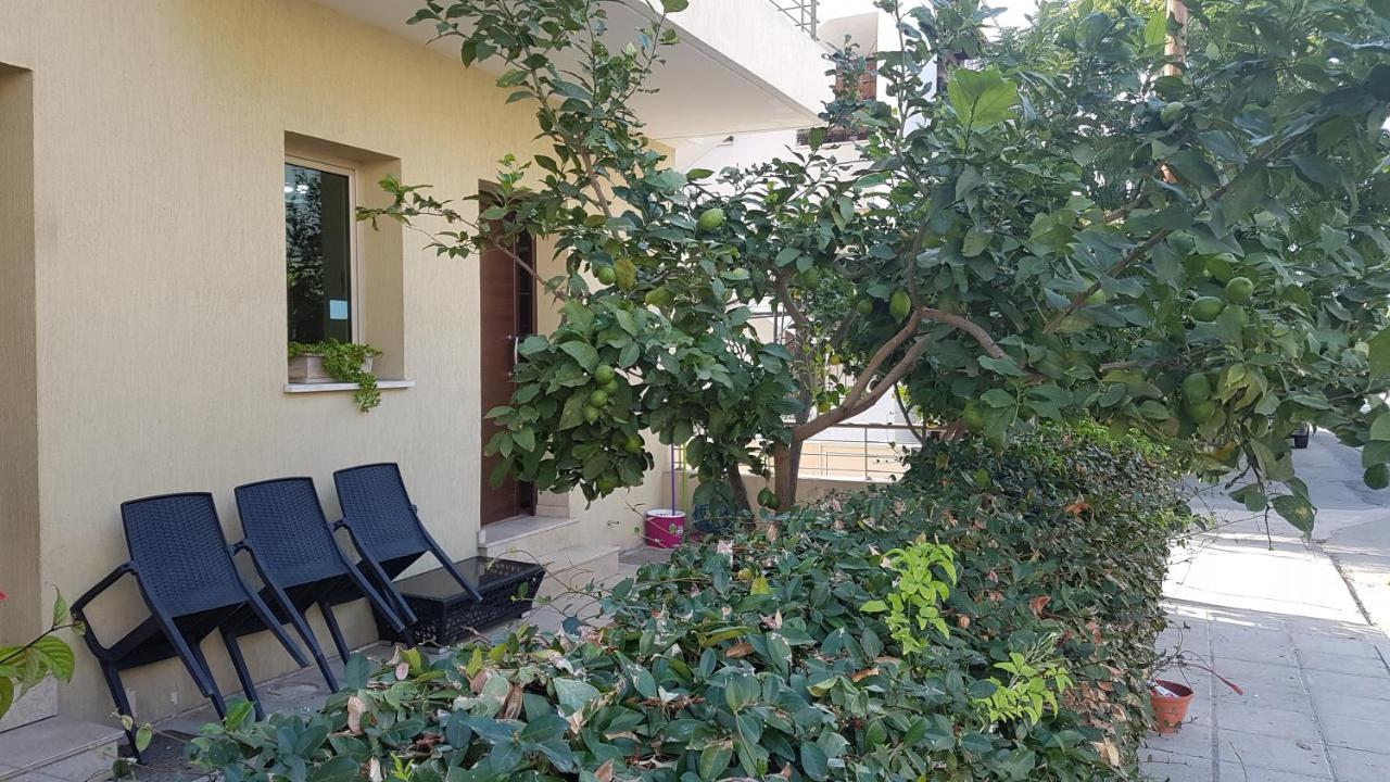 Kerynia Apartments Пафос Екстериор снимка