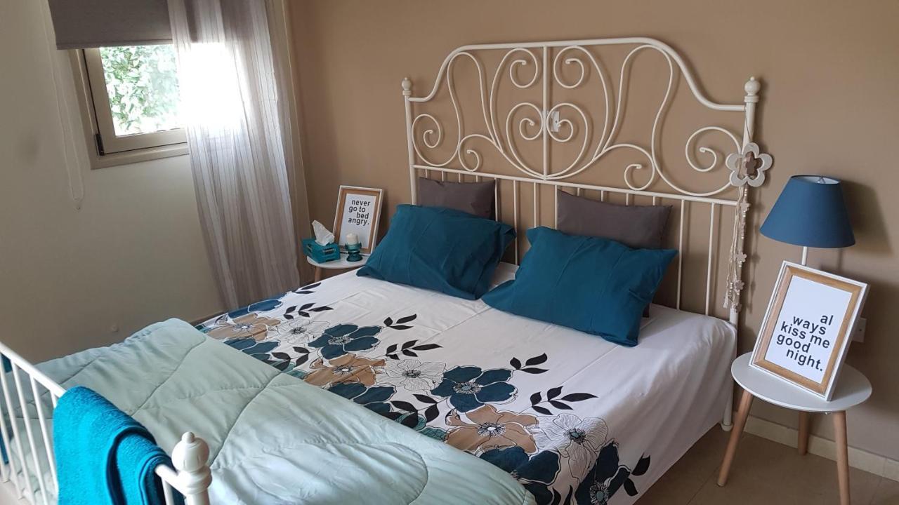 Kerynia Apartments Пафос Екстериор снимка