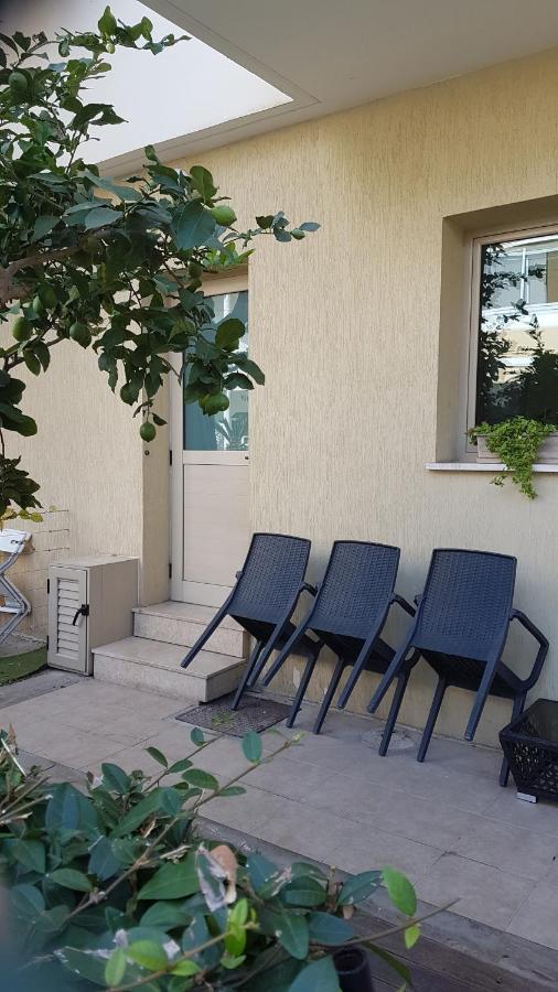Kerynia Apartments Пафос Екстериор снимка